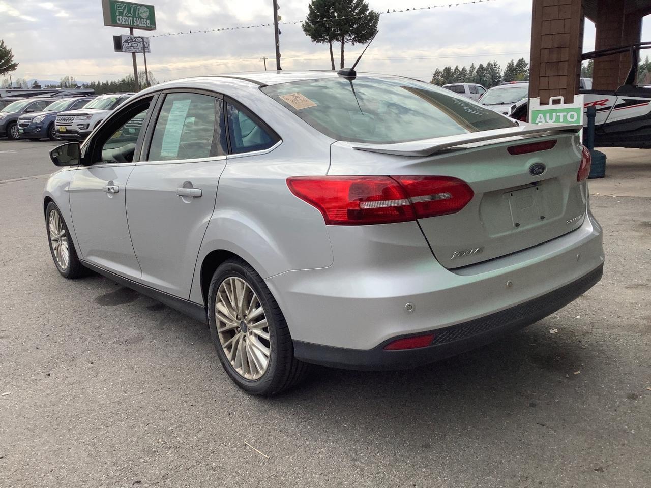 2017 Ford Focus Titanium Hayden ID