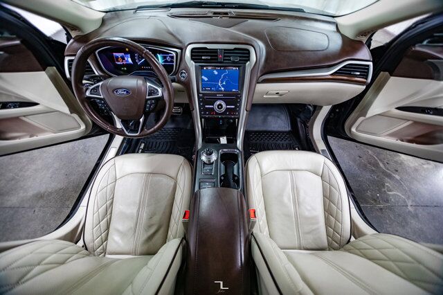 2017 Ford Fusion AWD Platinum Leather Roof Nav BCam Red Deer AB