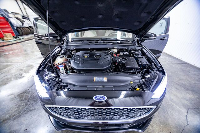 2017 Ford Fusion AWD Platinum Leather Roof Nav BCam Red Deer AB