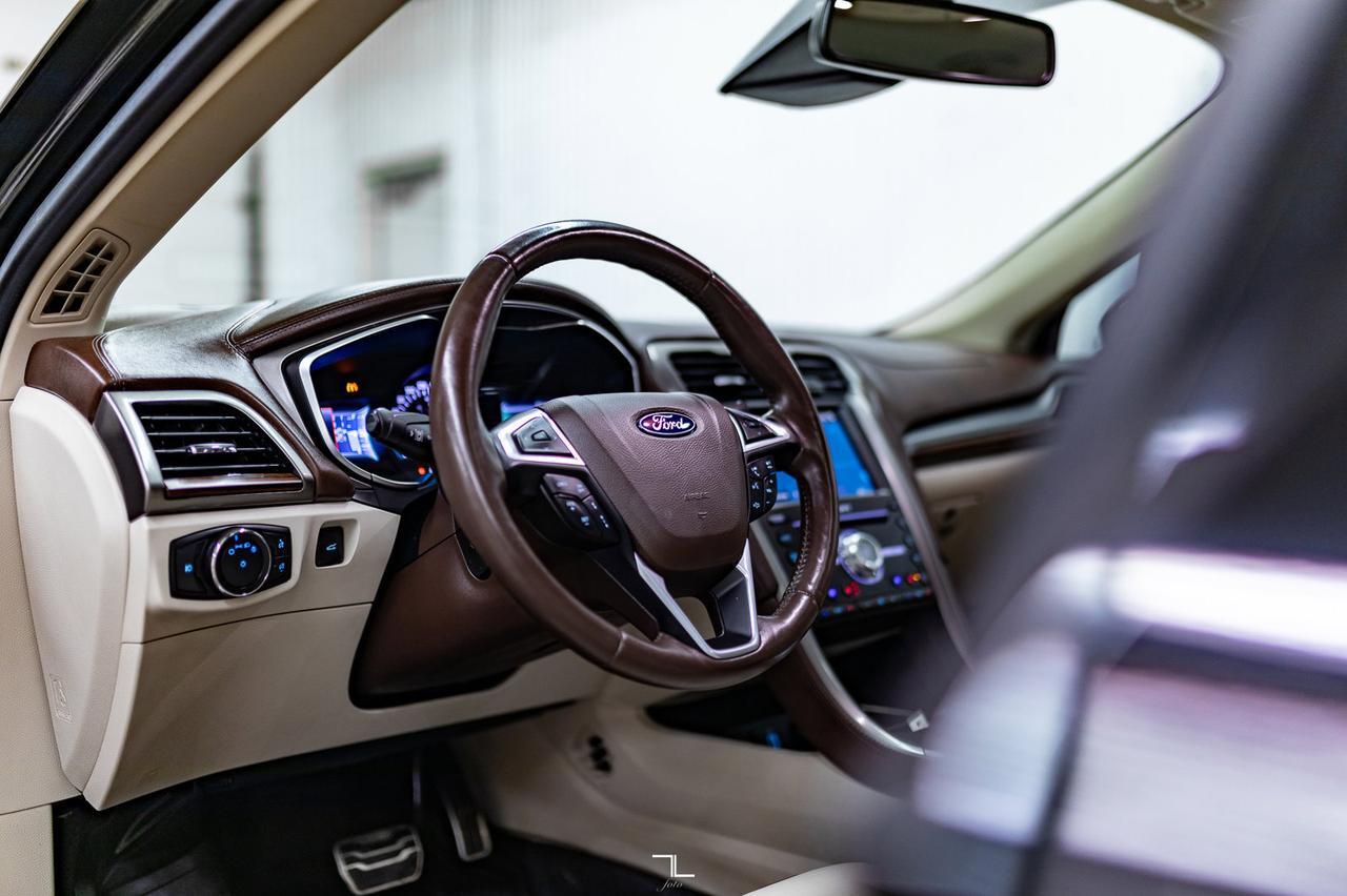 2017 Ford Fusion AWD Platinum Leather Roof Nav BCam Red Deer AB