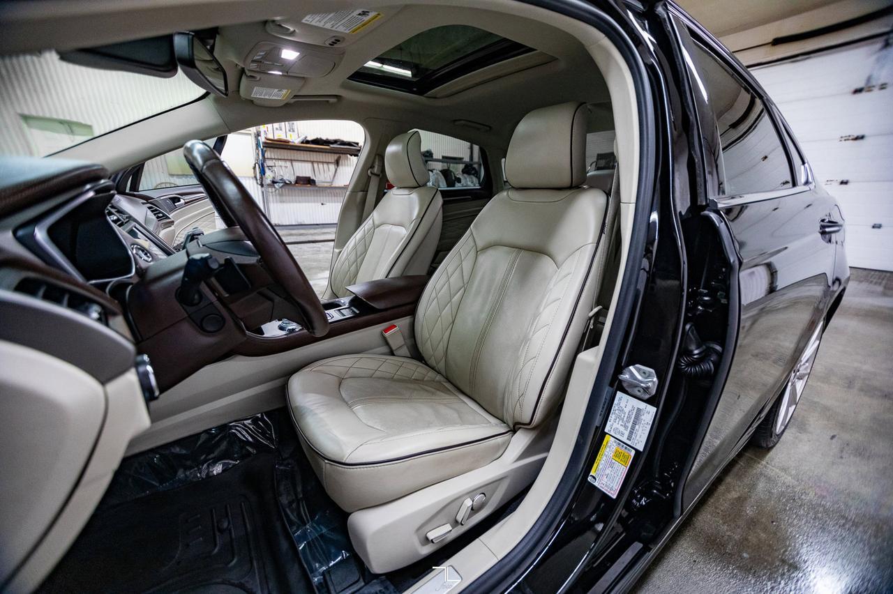 2017 Ford Fusion AWD Platinum Leather Roof Nav BCam Red Deer AB