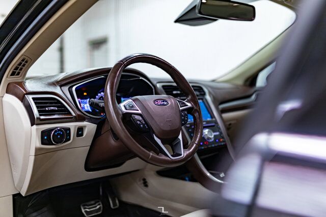 2017 Ford Fusion AWD Platinum Leather Roof Nav BCam Red Deer AB