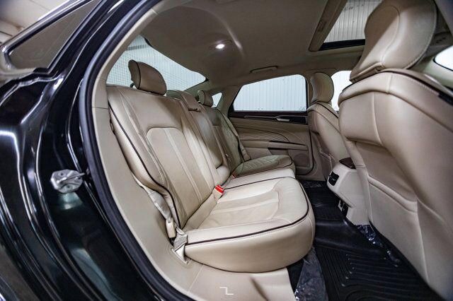 2017 Ford Fusion AWD Platinum Leather Roof Nav BCam Red Deer AB