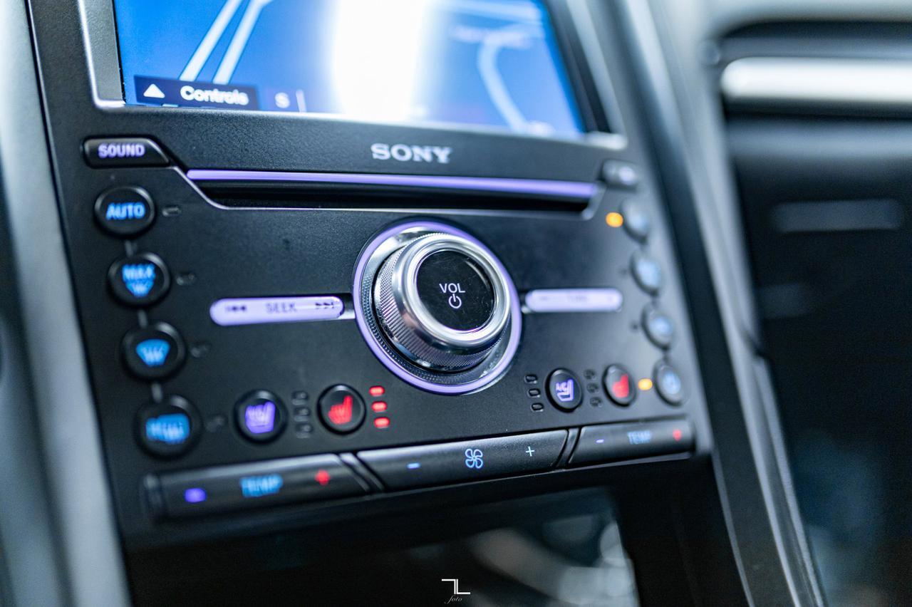 2017 Ford Fusion AWD Titanium Leather Roof Nav BCam Red Deer AB