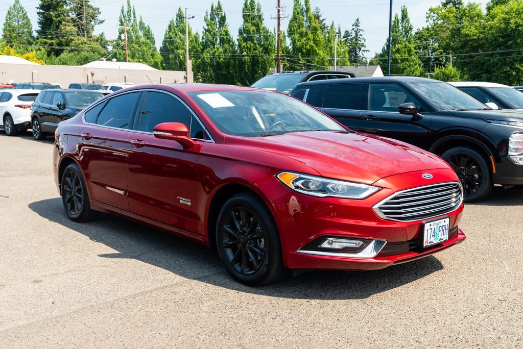 2017 Ford Fusion Energi SE Luxury
