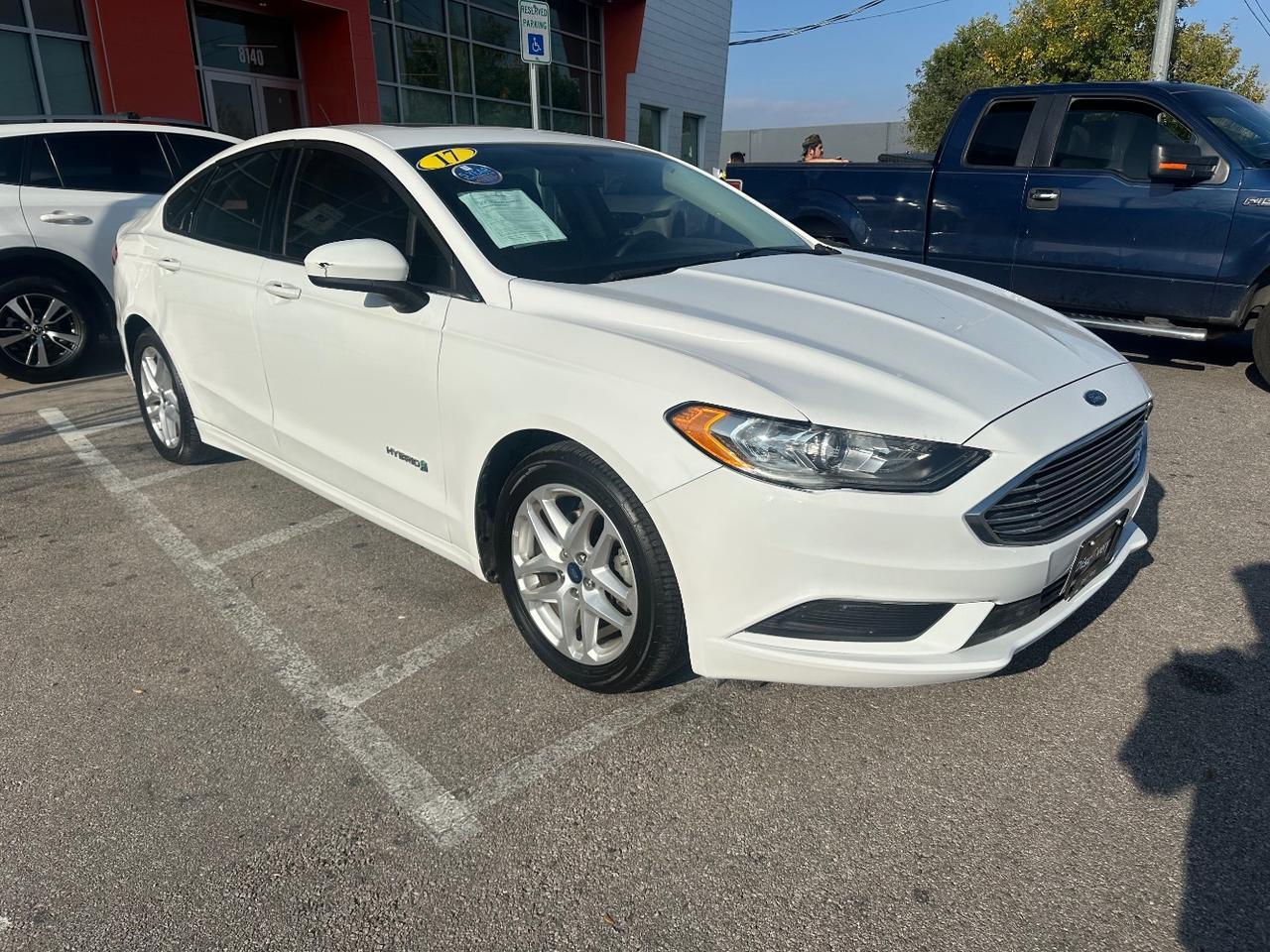 2017 Ford Fusion Hybrid SE