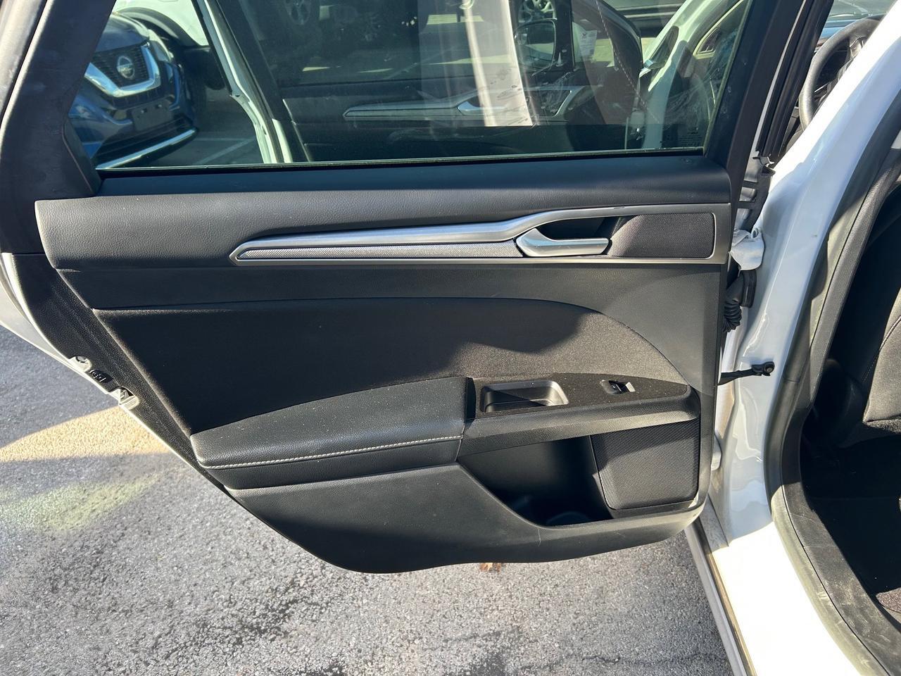 2017 Ford Fusion Hybrid SE New Braunfels TX