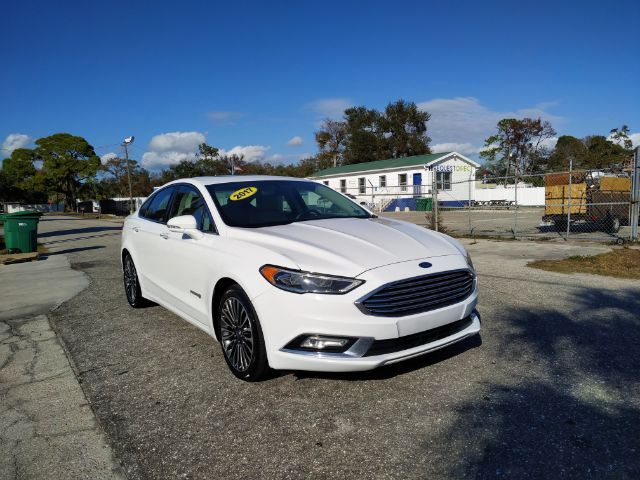 2017 Ford Fusion Hybrid Titanium | Platinum Sarasota FL