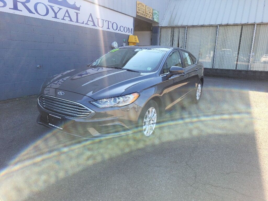 2017 Ford Fusion S