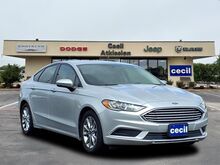 2017_Ford_Fusion_SE_  TX