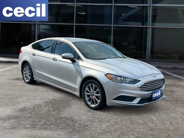 2017 Ford Fusion SE  TX