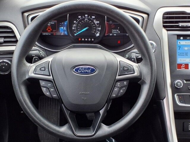 2017 Ford Fusion SE  TX