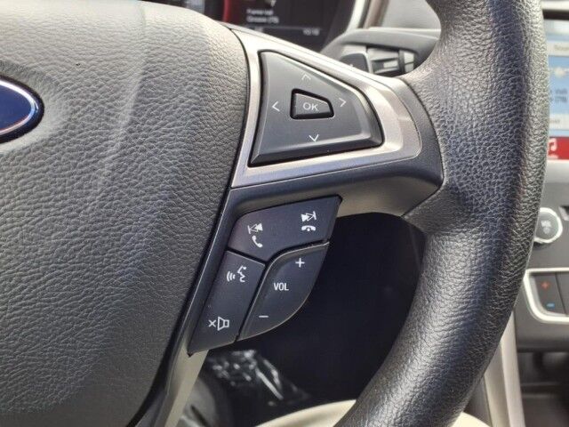 2017 Ford Fusion SE  TX