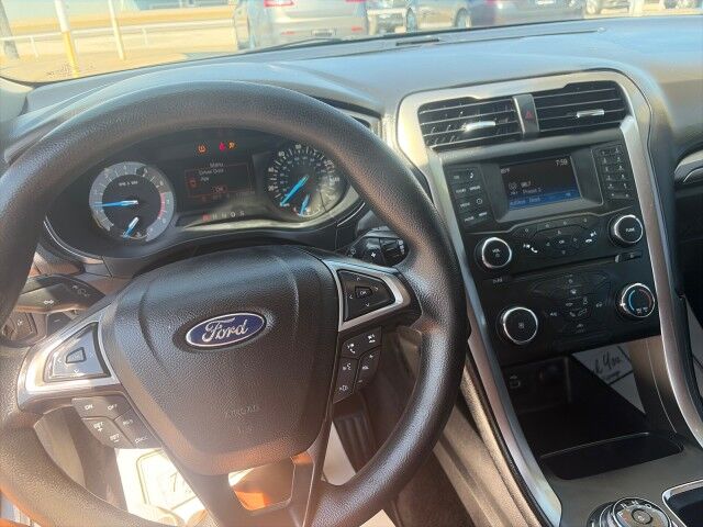 2017 Ford Fusion SE Gainesville TX