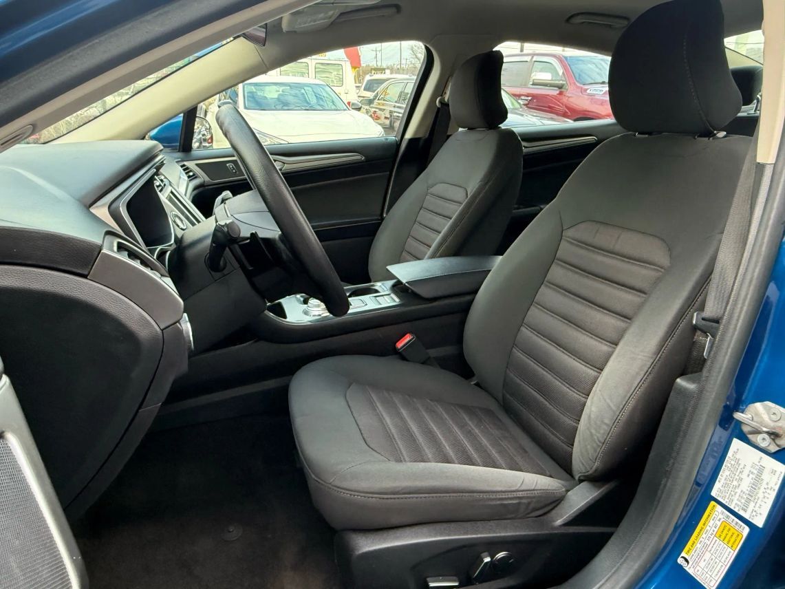 2017 Ford Fusion SE Sedan 4D Cincinnati OH