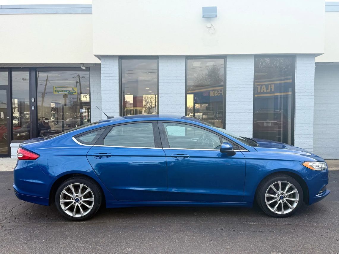 2017 Ford Fusion SE Sedan 4D Cincinnati OH