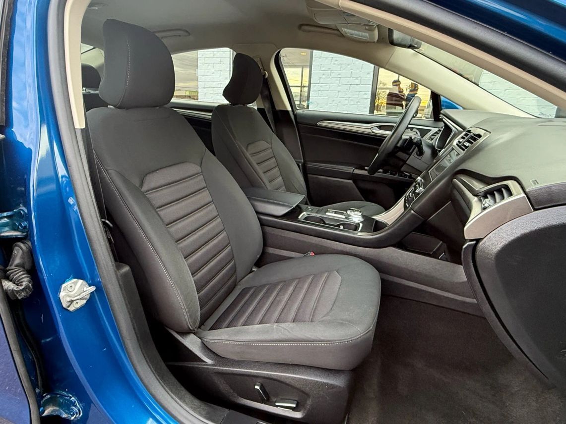 2017 Ford Fusion SE Sedan 4D Cincinnati OH