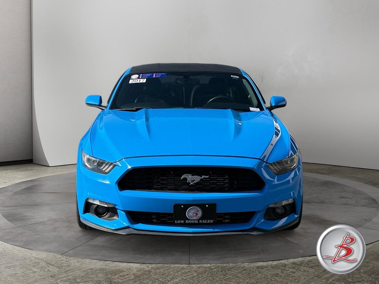 2017 Ford MUSTANG