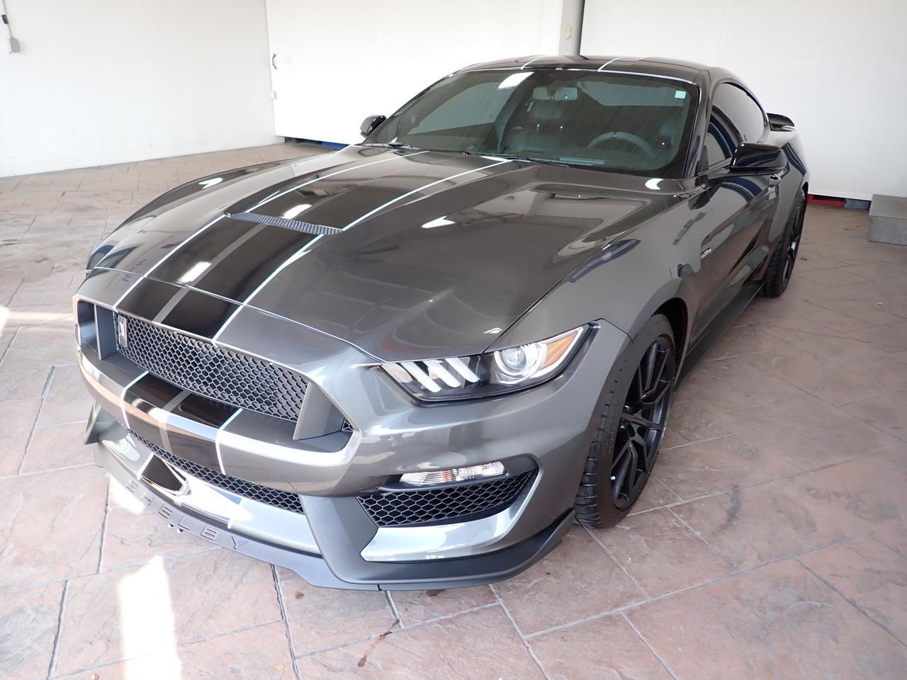 2017 Ford Mustang COUPE *MANUAL* NAVI Listowel ON