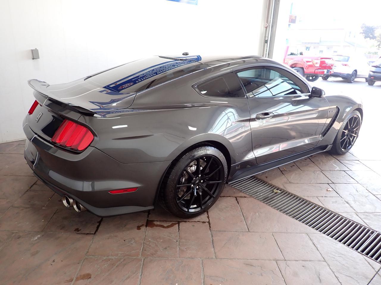 2017 Ford Mustang COUPE *MANUAL* NAVI Listowel ON