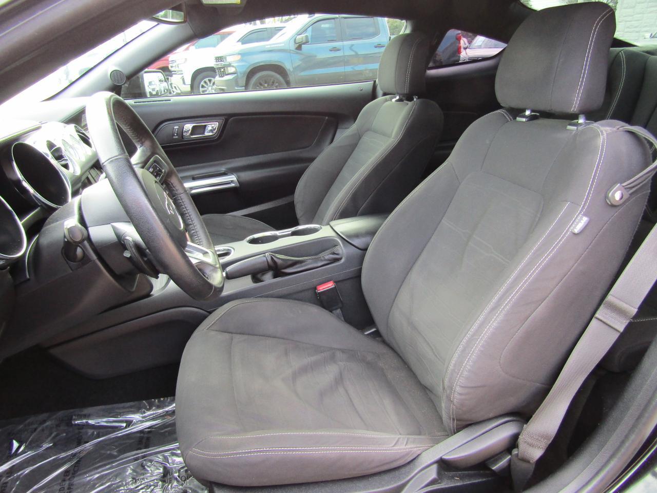 2017 Ford Mustang EcoBoost Fastback Grand Prairie TX