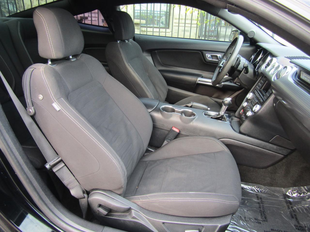 2017 Ford Mustang EcoBoost Fastback Grand Prairie TX