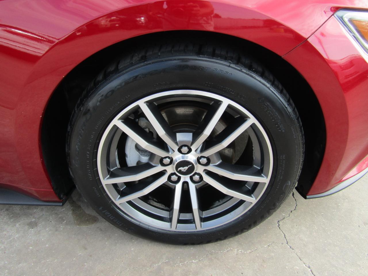 2017 Ford Mustang EcoBoost Fastback Grand Prairie TX