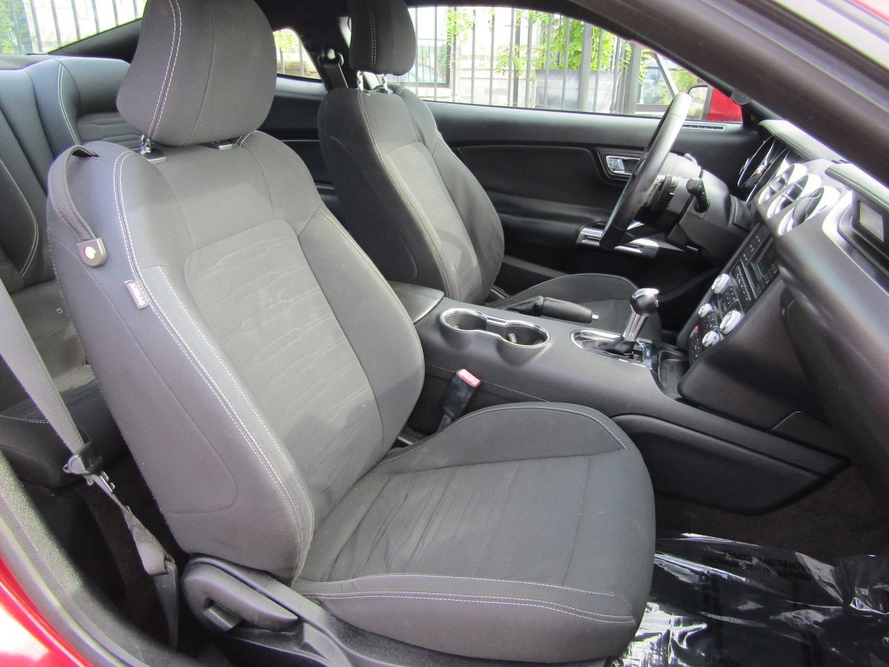 2017 Ford Mustang EcoBoost Fastback Grand Prairie TX