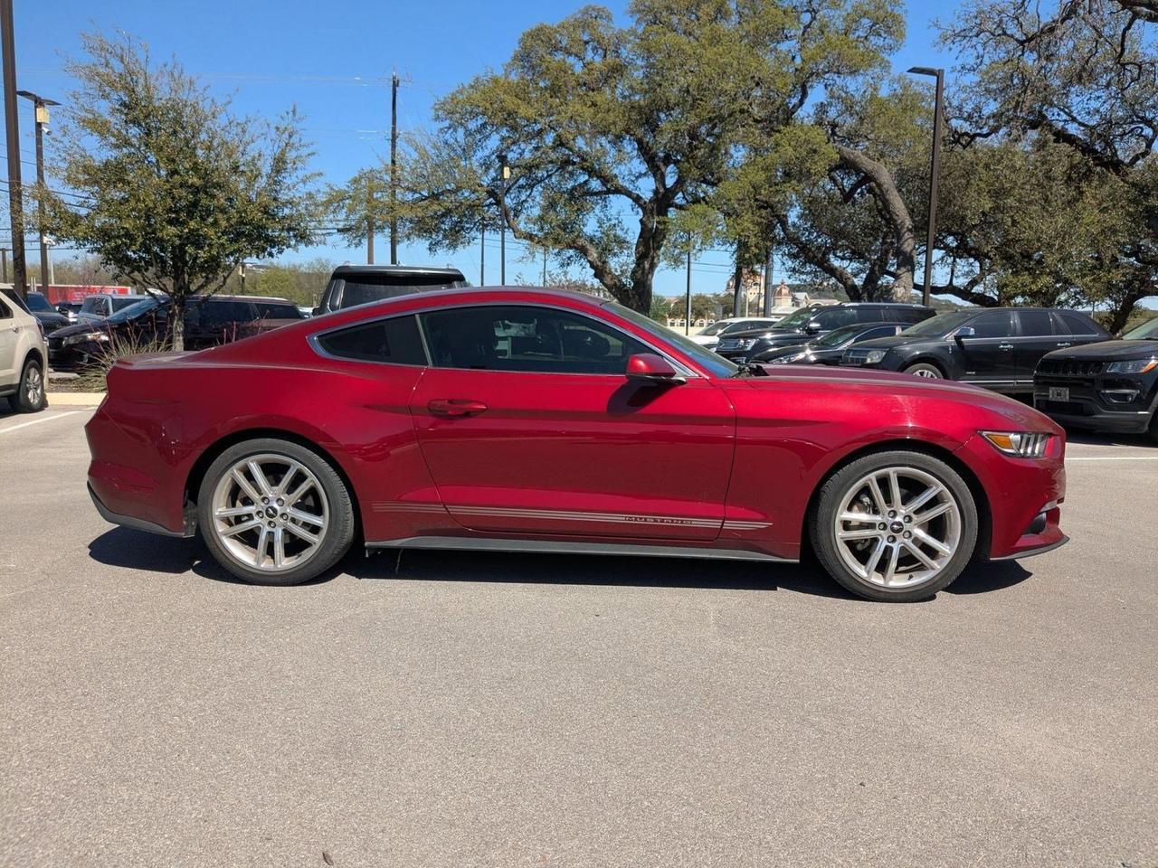 2017 Ford Mustang EcoBoost Premium
