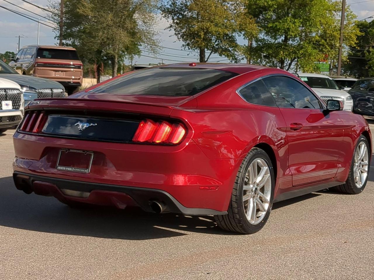 2017 Ford Mustang EcoBoost Premium