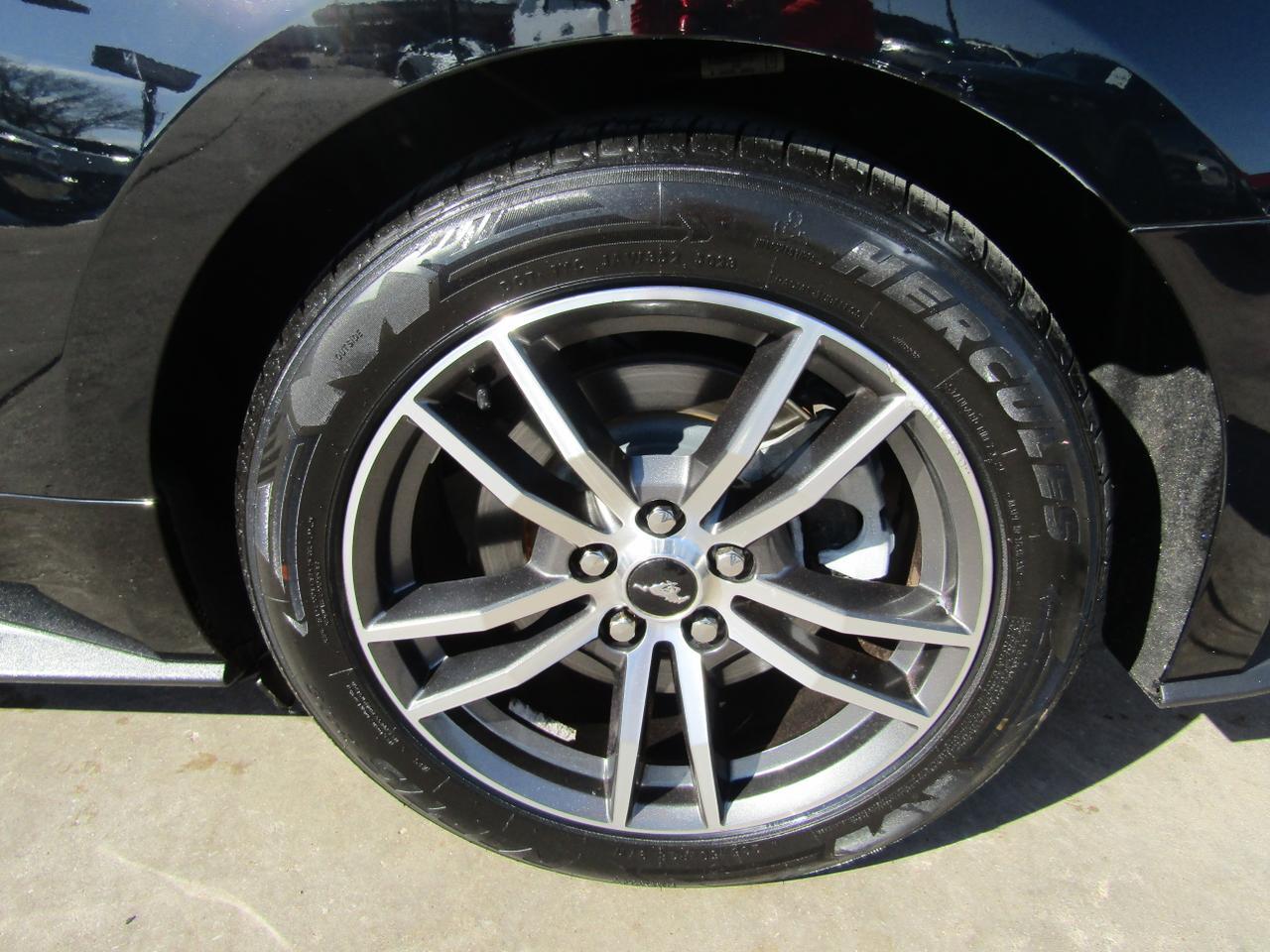 2017 Ford Mustang GT Fastback Grand Prairie TX