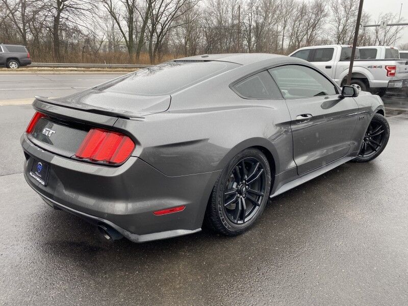 2017 Ford Mustang GT Premium Bristol  PA