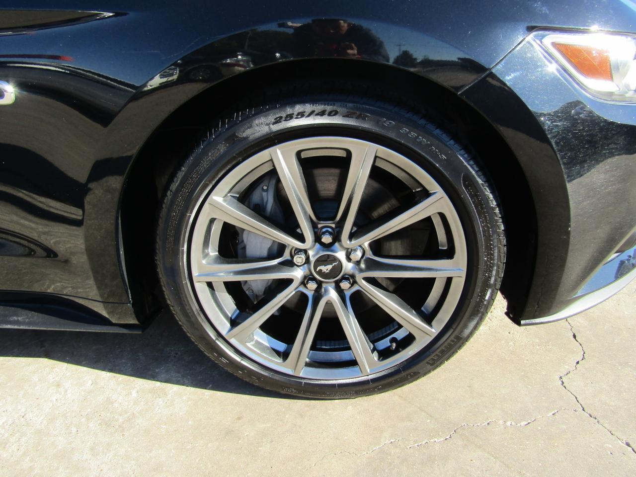 2017 Ford Mustang GT Premium Fastback Grand Prairie TX