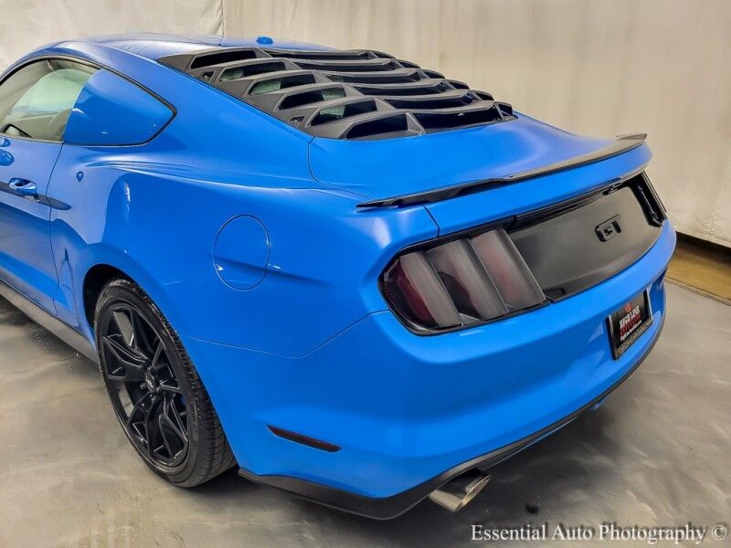 2017 Ford Mustang GT Premium Willowbrook IL