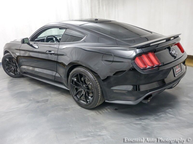 2017 Ford Mustang GT Premium Willowbrook IL