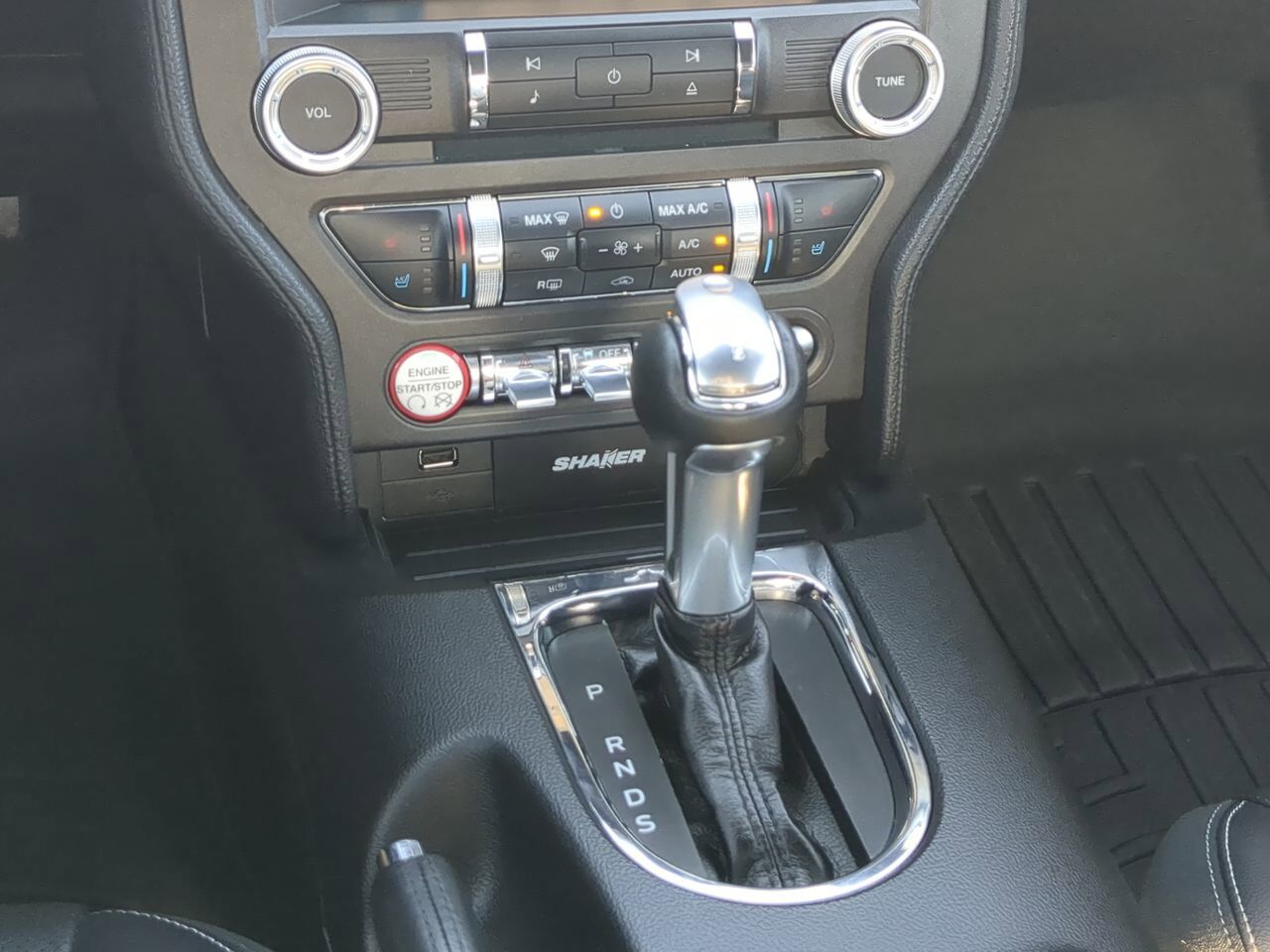 2017 Ford Mustang GT Premium Winder GA
