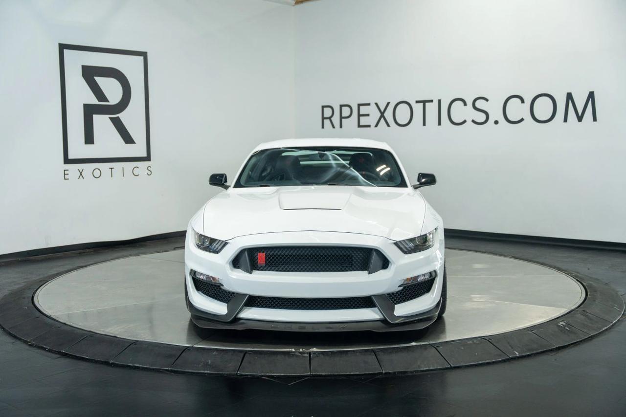 2017 Ford Mustang Shelby GT350R Coupe 2D St. Louis MO
