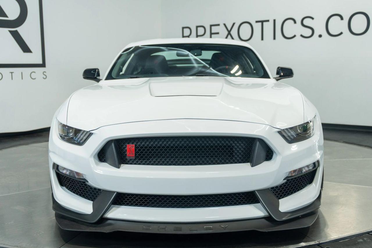 2017 Ford Mustang Shelby GT350R Coupe 2D St. Louis MO