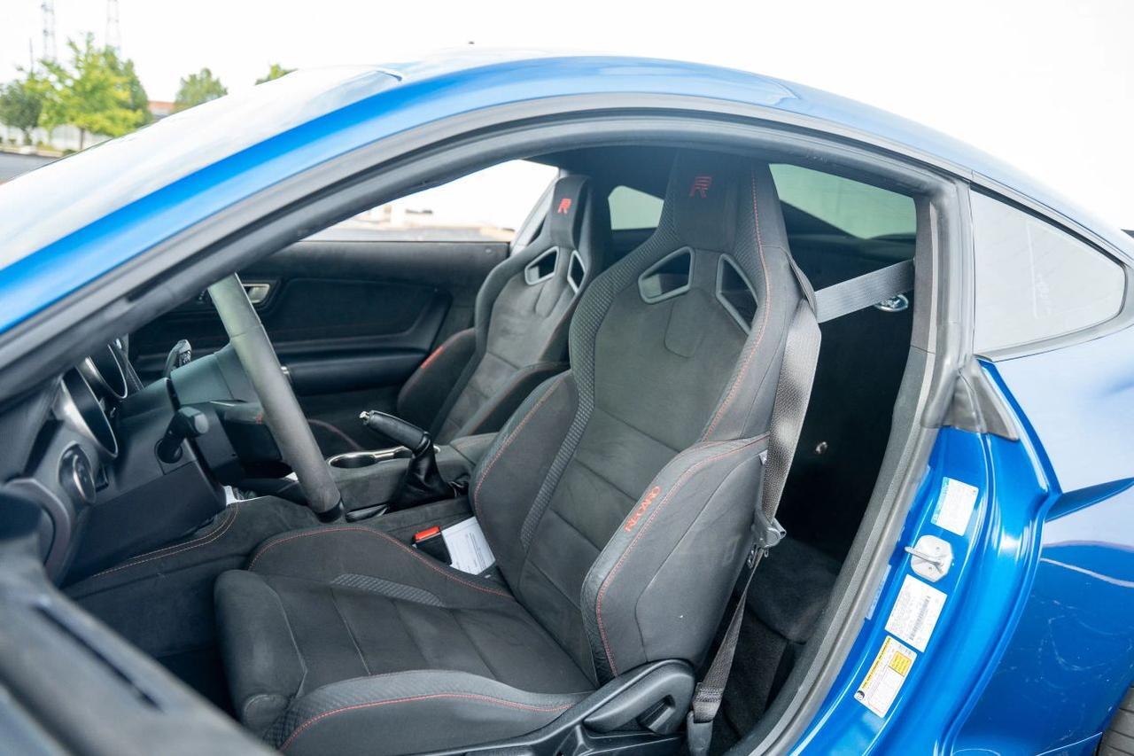 2017 Ford Mustang Shelby GT350R Coupe 2D St. Louis MO