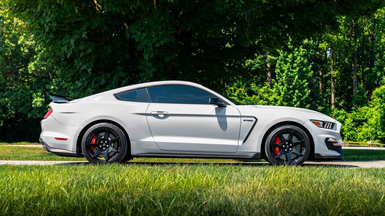 2017 Ford Mustang Shelby GT350R Kennett Square PA