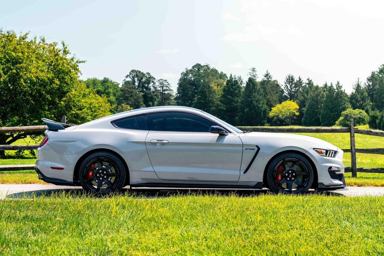 2017 Ford Mustang Shelby GT350R Kennett Square PA
