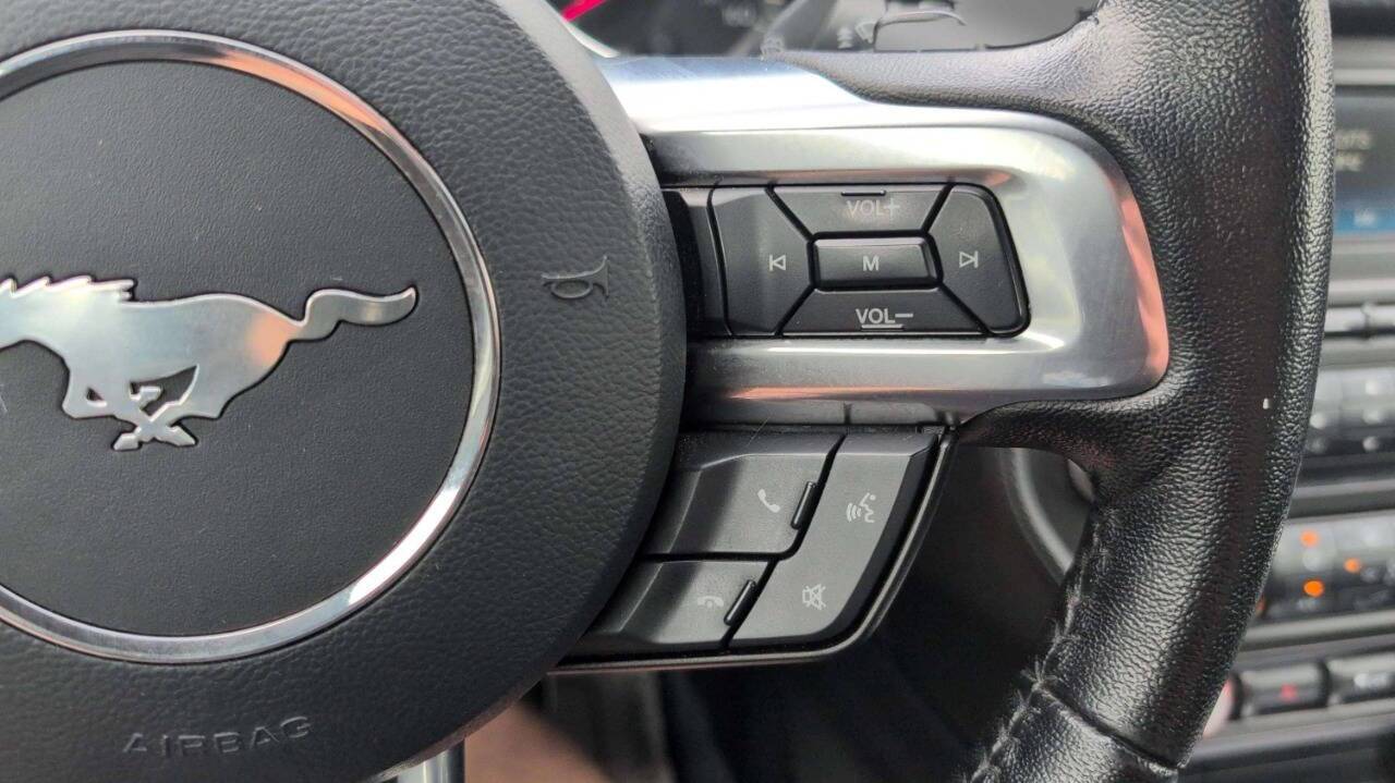 2017 Ford Mustang V6 2dr Fastback Lake Orion MI