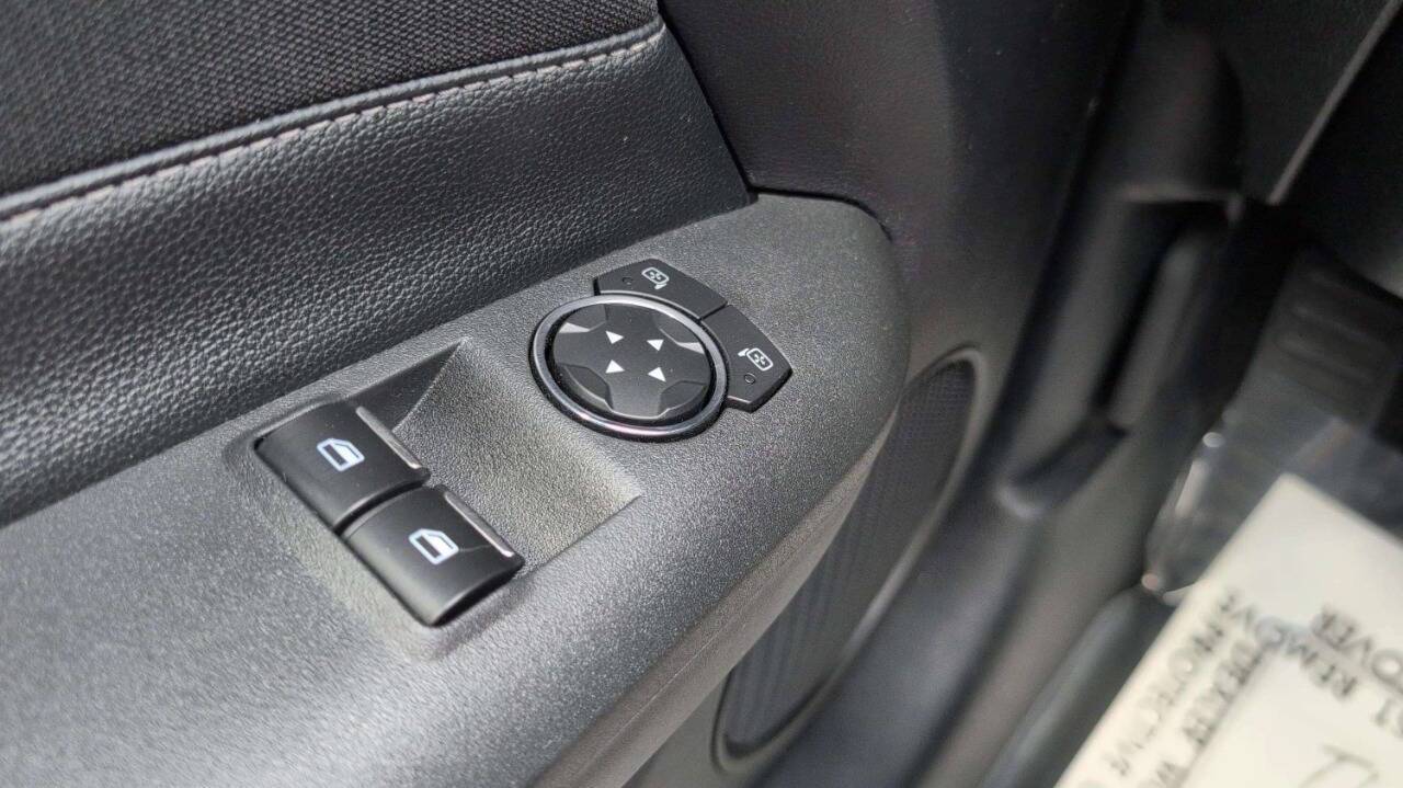 2017 Ford Mustang V6 2dr Fastback Lake Orion MI