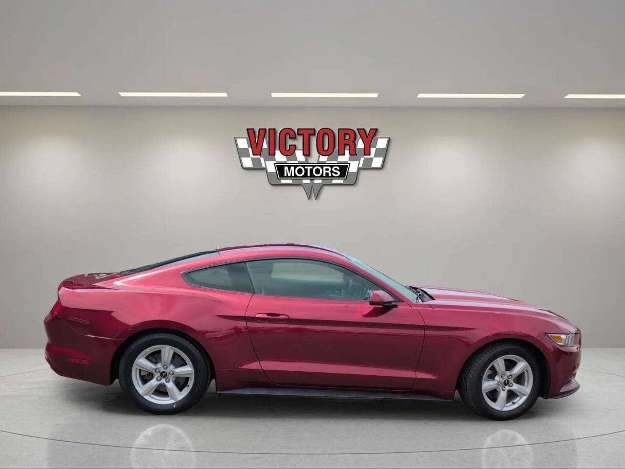 2017 Ford Mustang V6 2dr Fastback Lake Orion MI