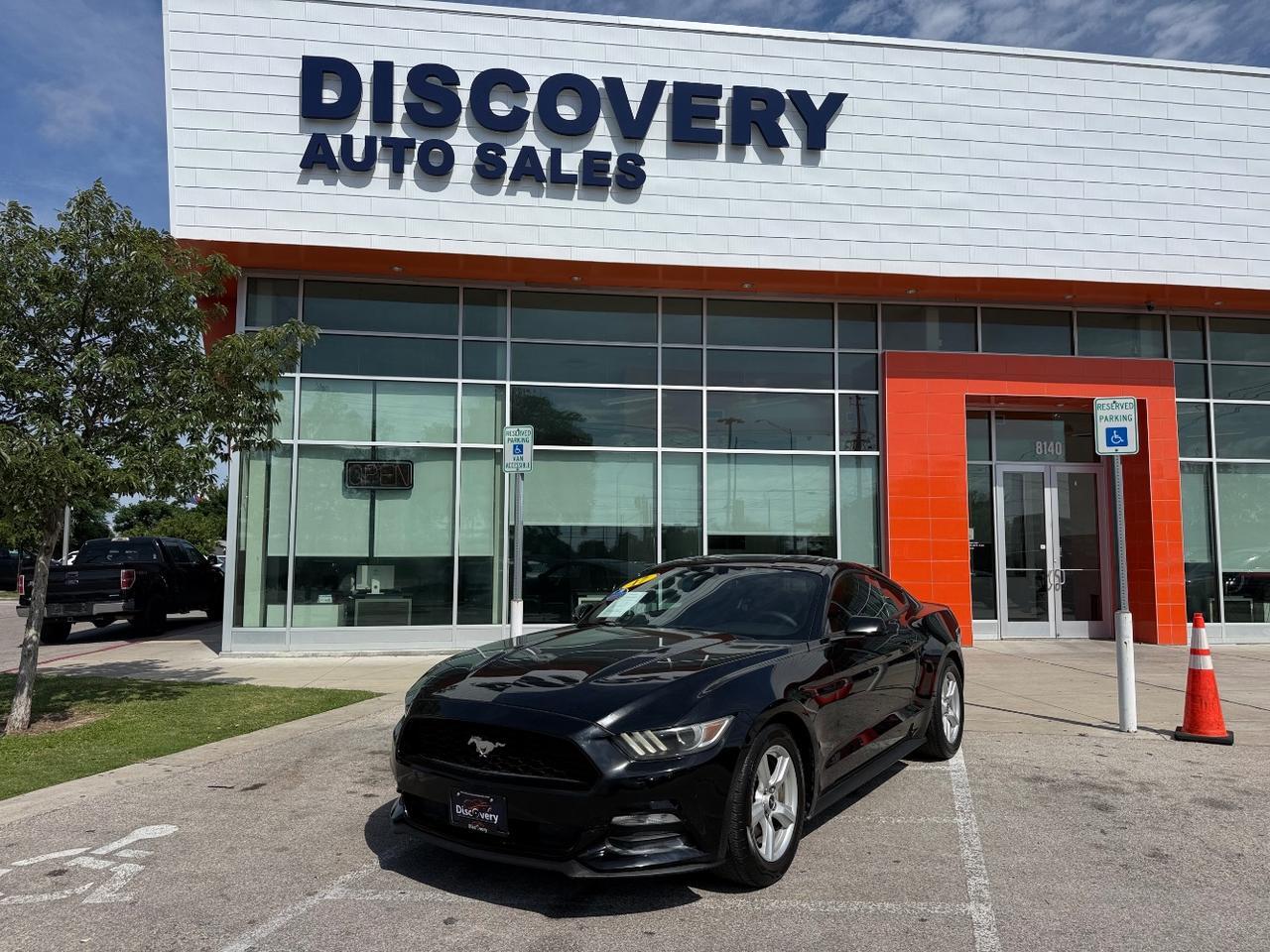 2017 Ford Mustang V6 Coupe's photo