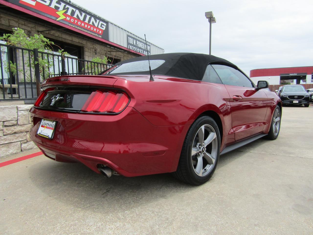 2017 Ford Mustang V6 Convertible Grand Prairie TX