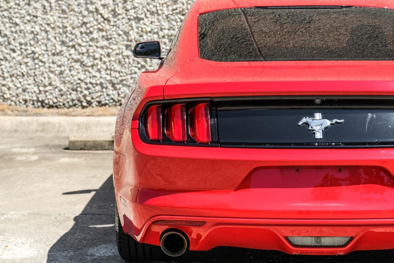 2017 Ford Mustang V6 Farmers Branch TX