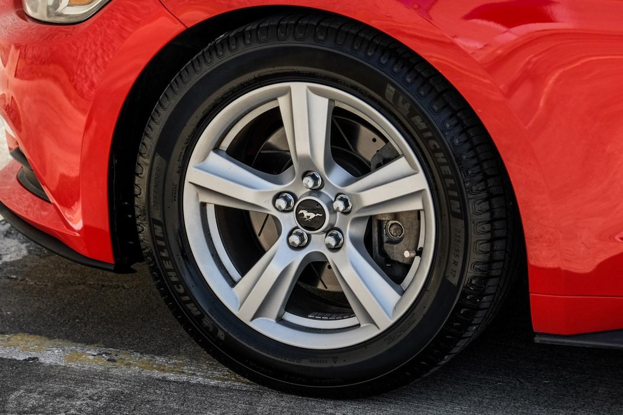 2017 Ford Mustang V6 Farmers Branch TX