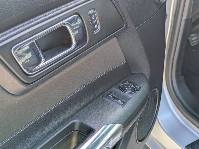 2017 Ford Mustang V6 Castroville TX