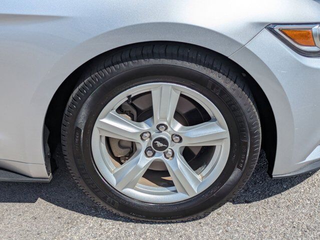 2017 Ford Mustang V6 Castroville TX